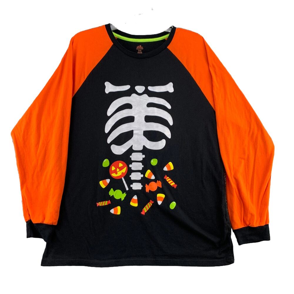 Celebrate Halloween Womens Long Sleeve Black Shirt Sz XL 46-48 Skeleton Candies